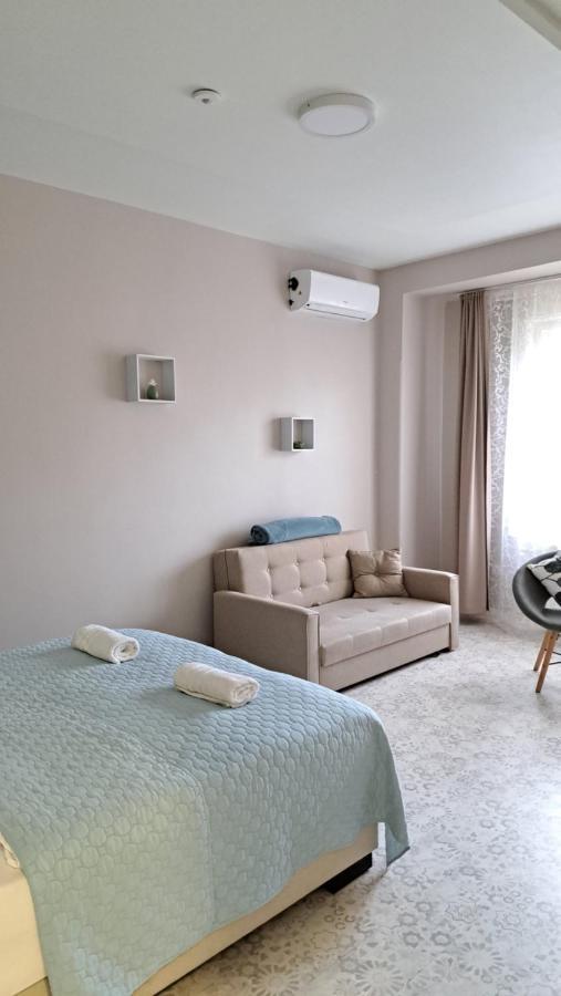 Eper Apartman Сегед Экстерьер фото
